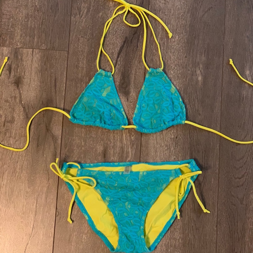 Victoria’s Secret Bikini